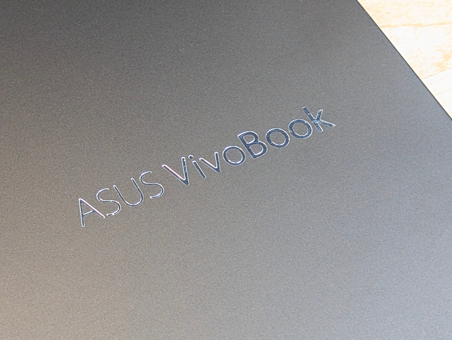 15.6" ASUS VivoBook - i7, 16GB, 512GB SSD w/ iRIS Xe Graphics