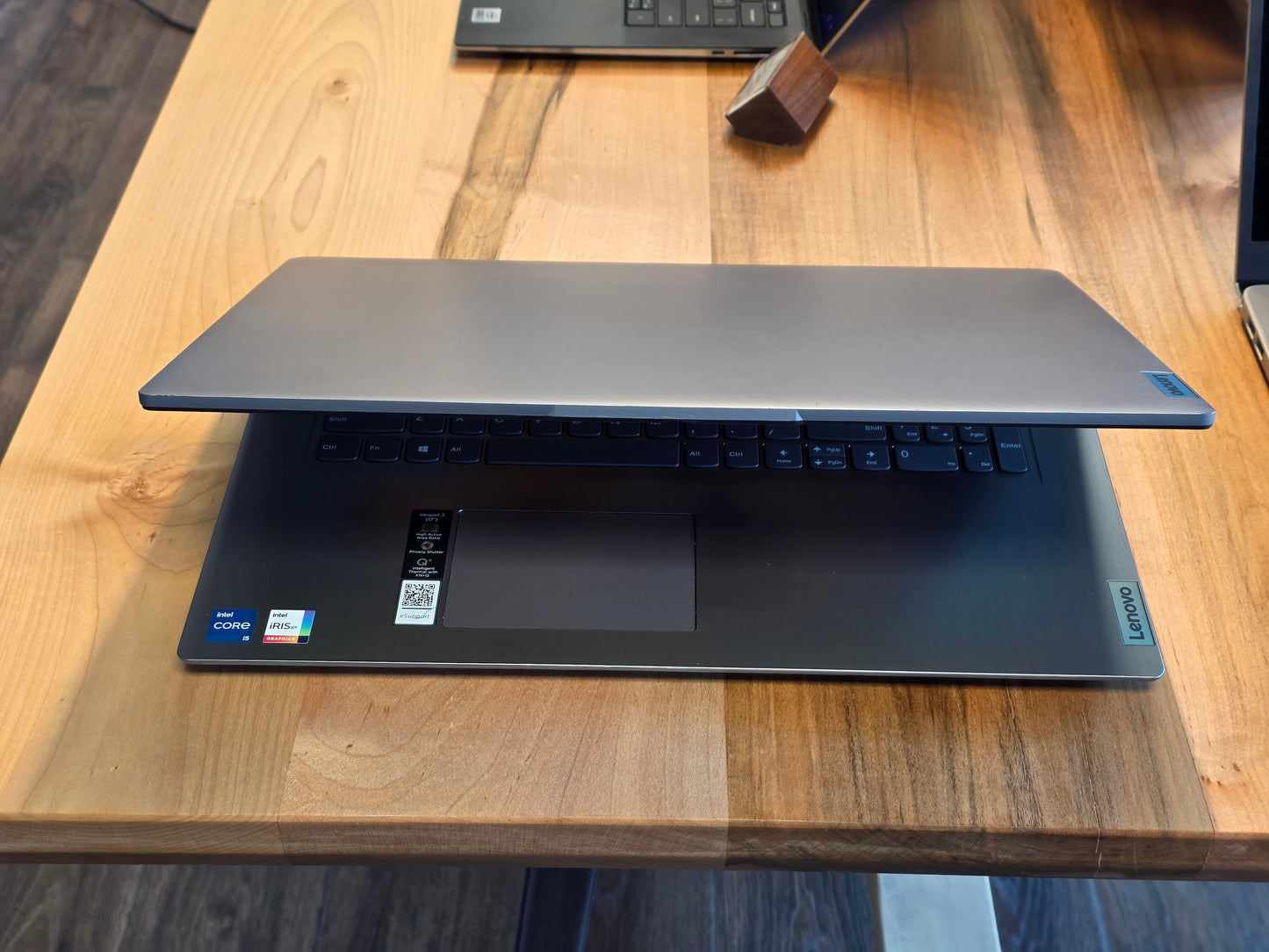 17" Lenovo IdeaPad 3 - i5-1135G7, 8GB DDR4, 256GB SSD