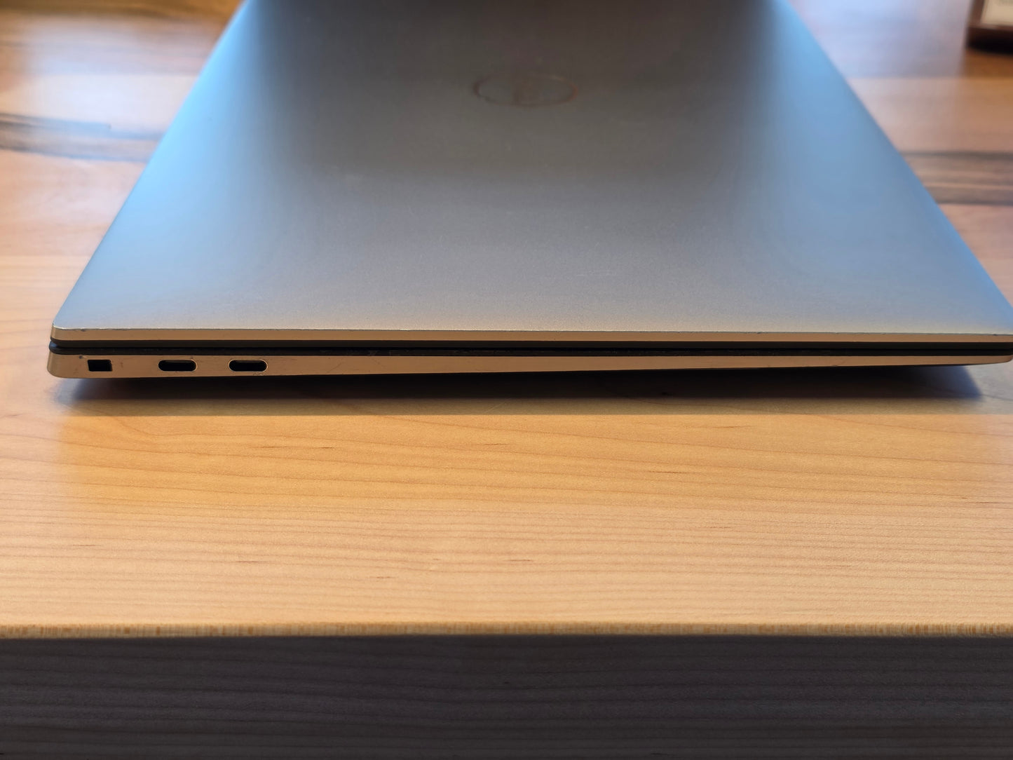 15" Dell XPS - i7, 32GB RAM, 512GB SSD, Quadro T1000 Graphics