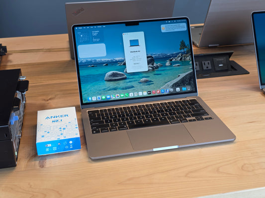 2022 13.6" Apple MacBook Air M2