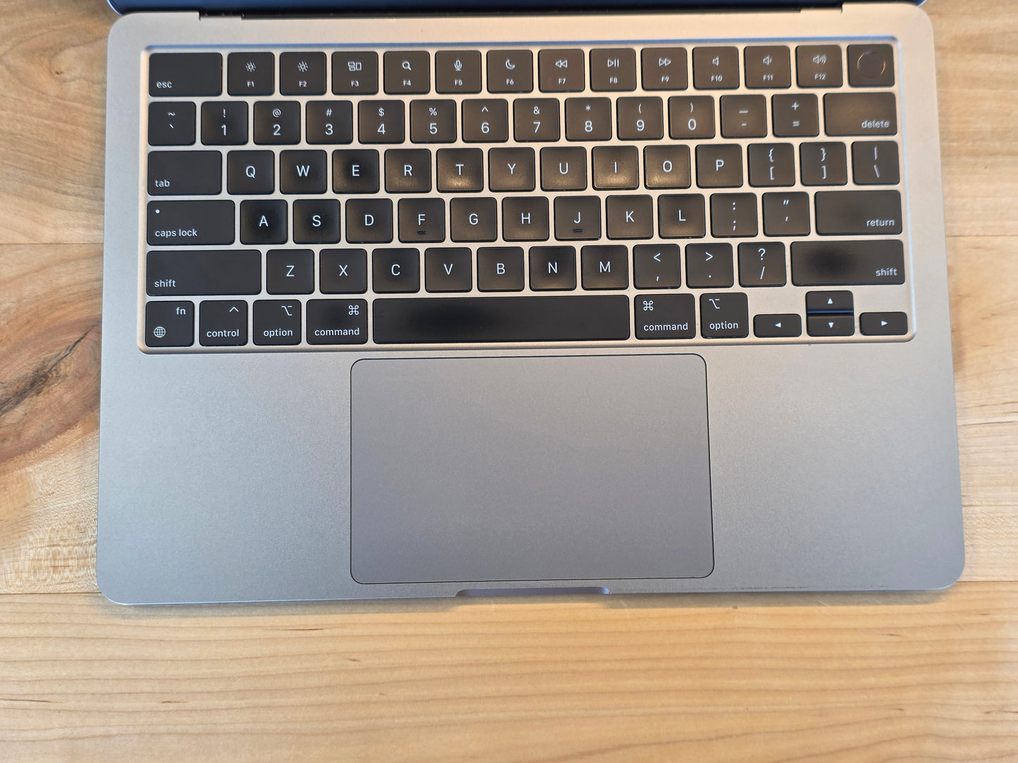 2022 13.6" Apple MacBook Air M2