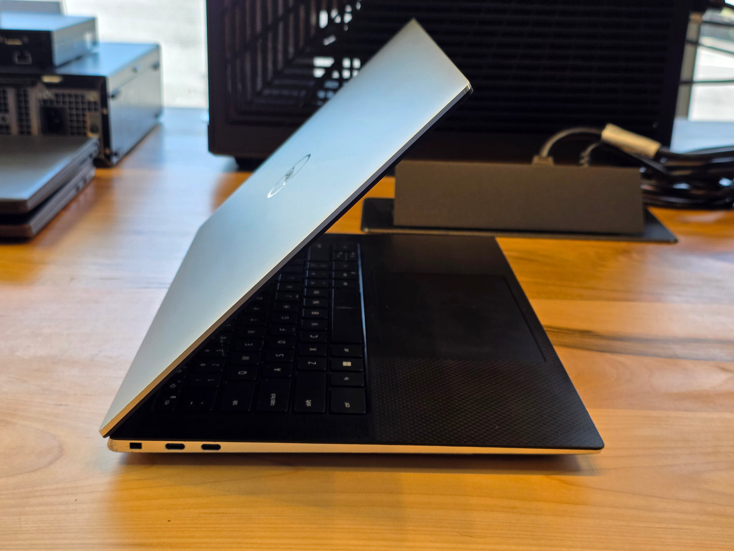 15" Dell XPS 15 9520