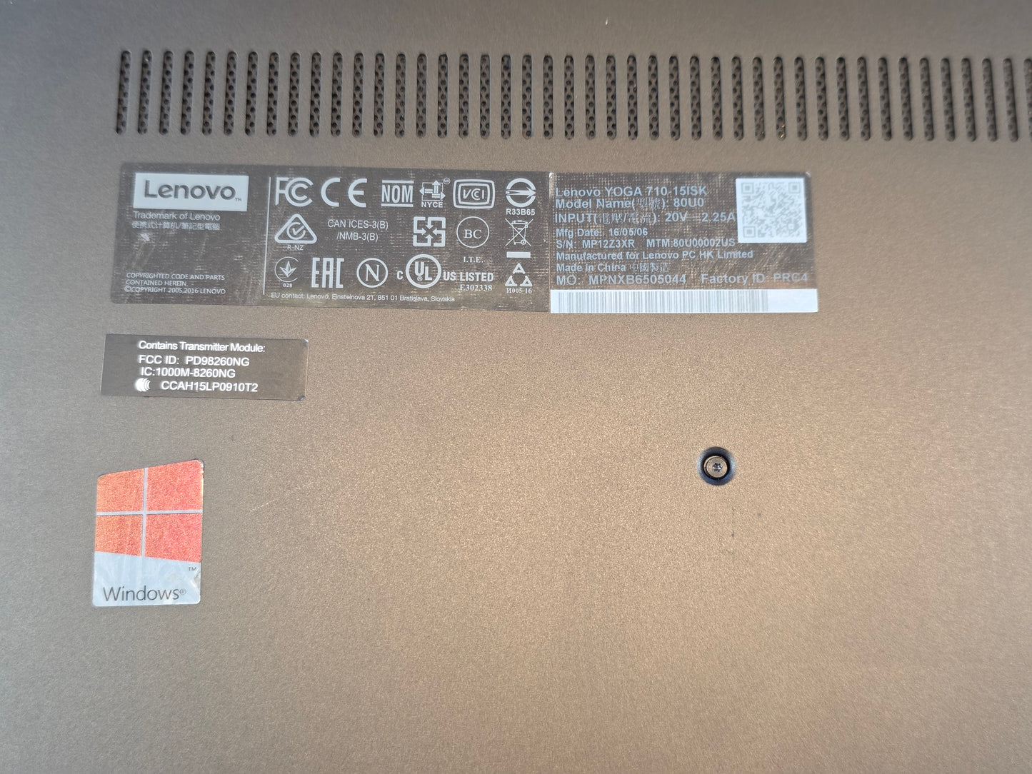 15" Lenovo Yoga 710-15ISK