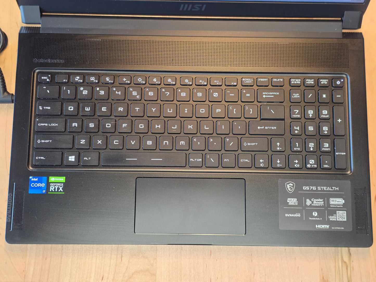 17.3" MSI Stealth GS76 11UH