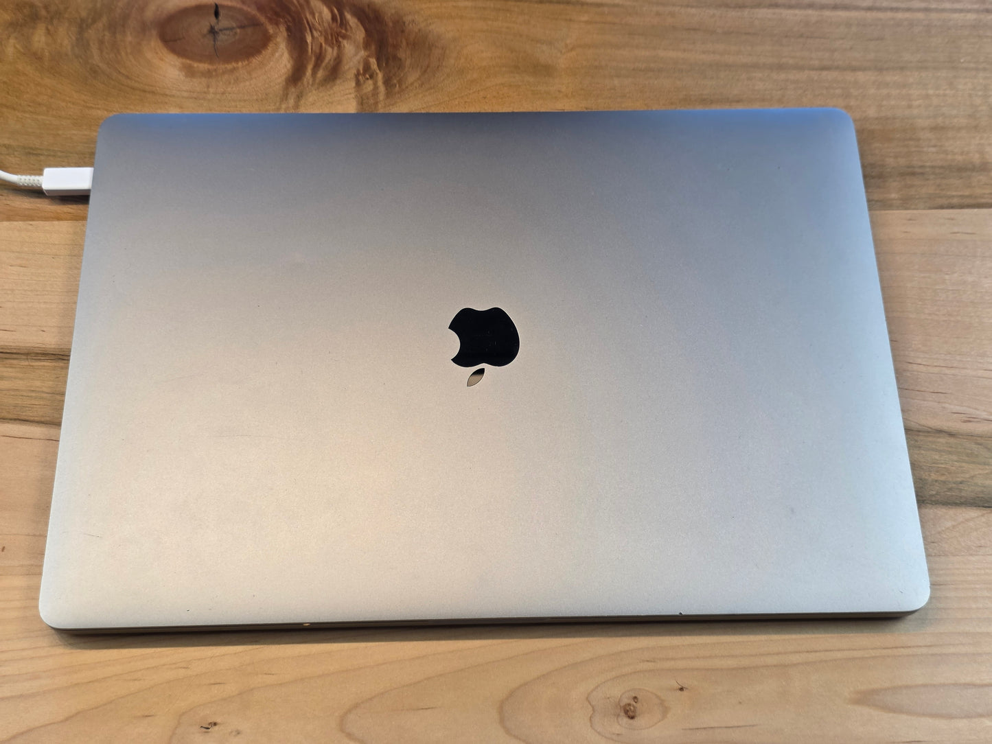 2019 16" Apple MacBook Pro