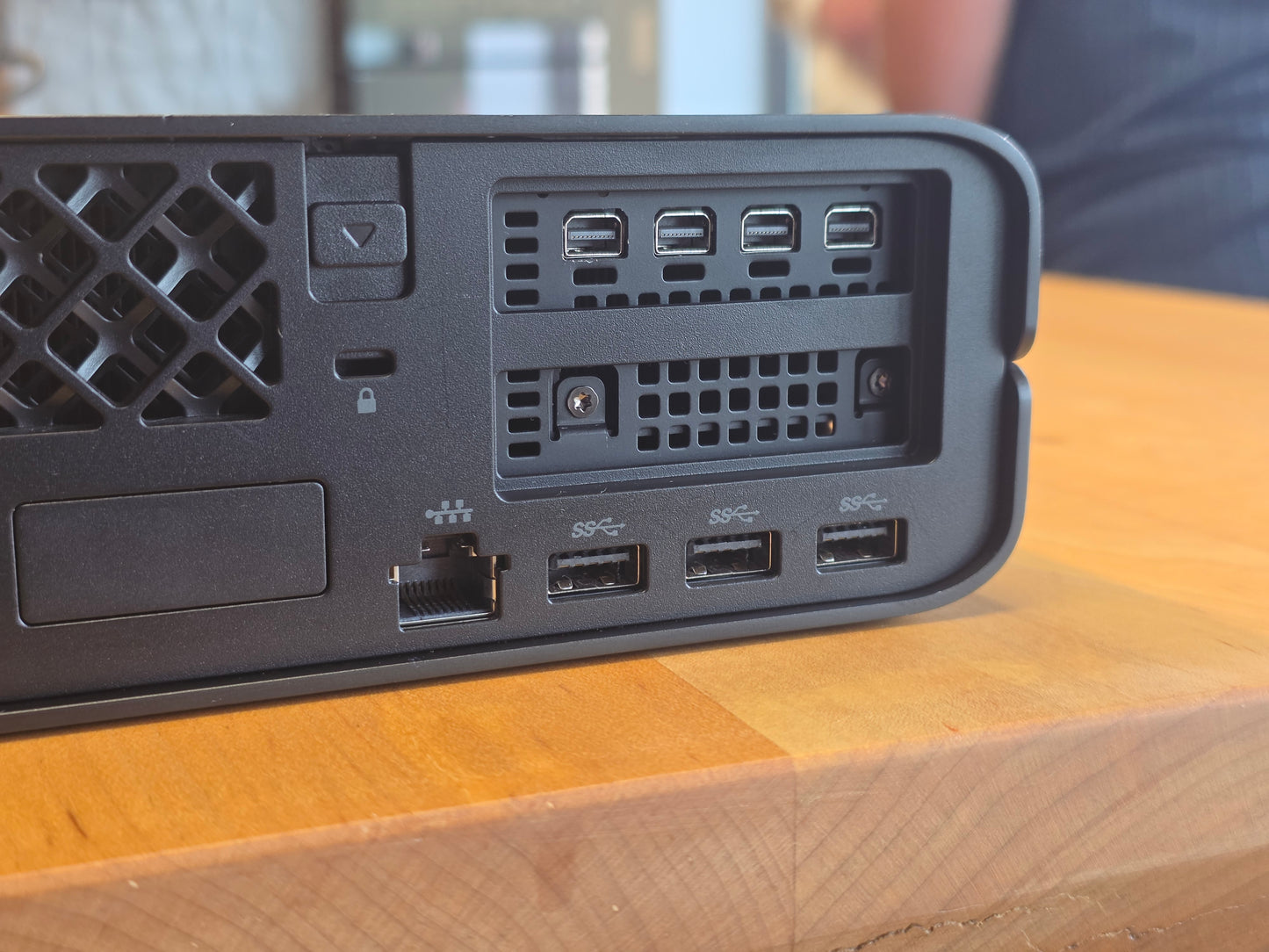 HP Z2 Mini G9