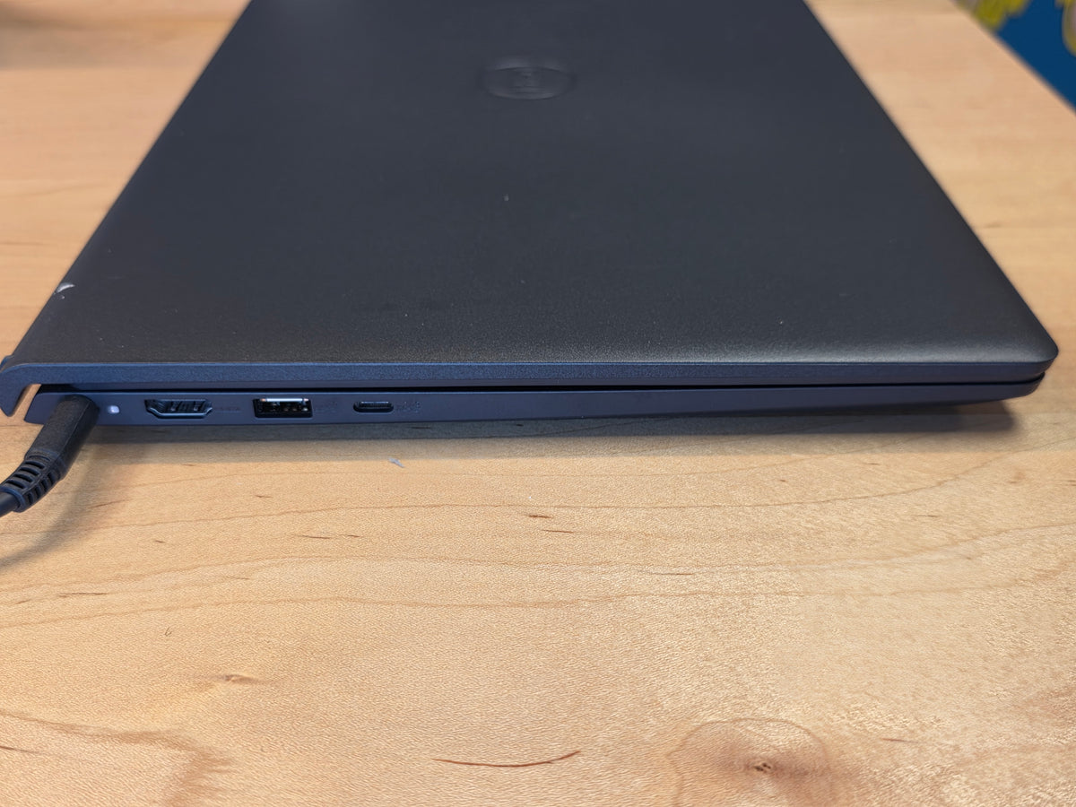 15" Dell Latitude 2026