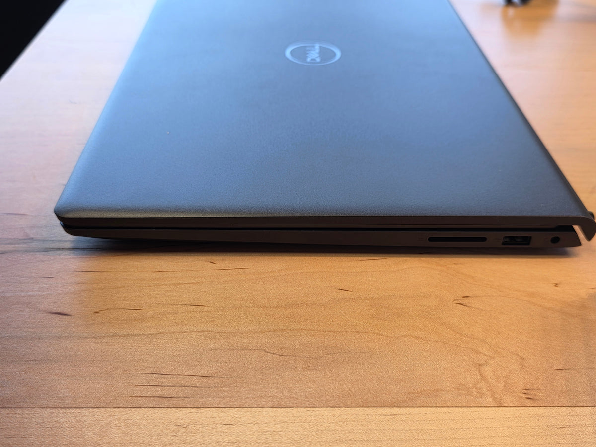 15" Dell Latitude 2026