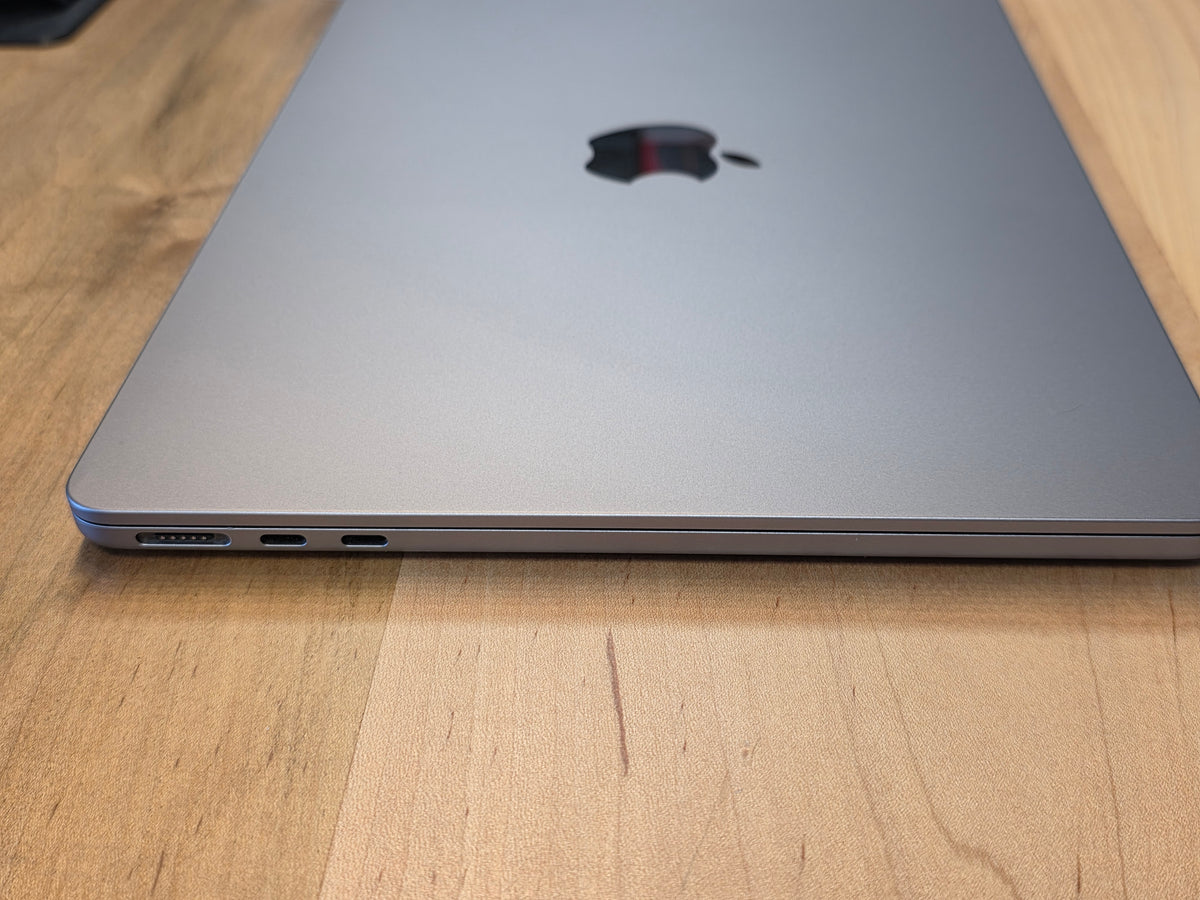 13" Apple MacBook Air 2024